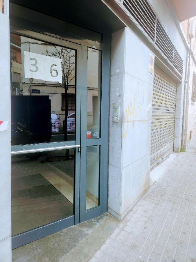 Estudio Con Terraza Badalona Hotel Exterior photo